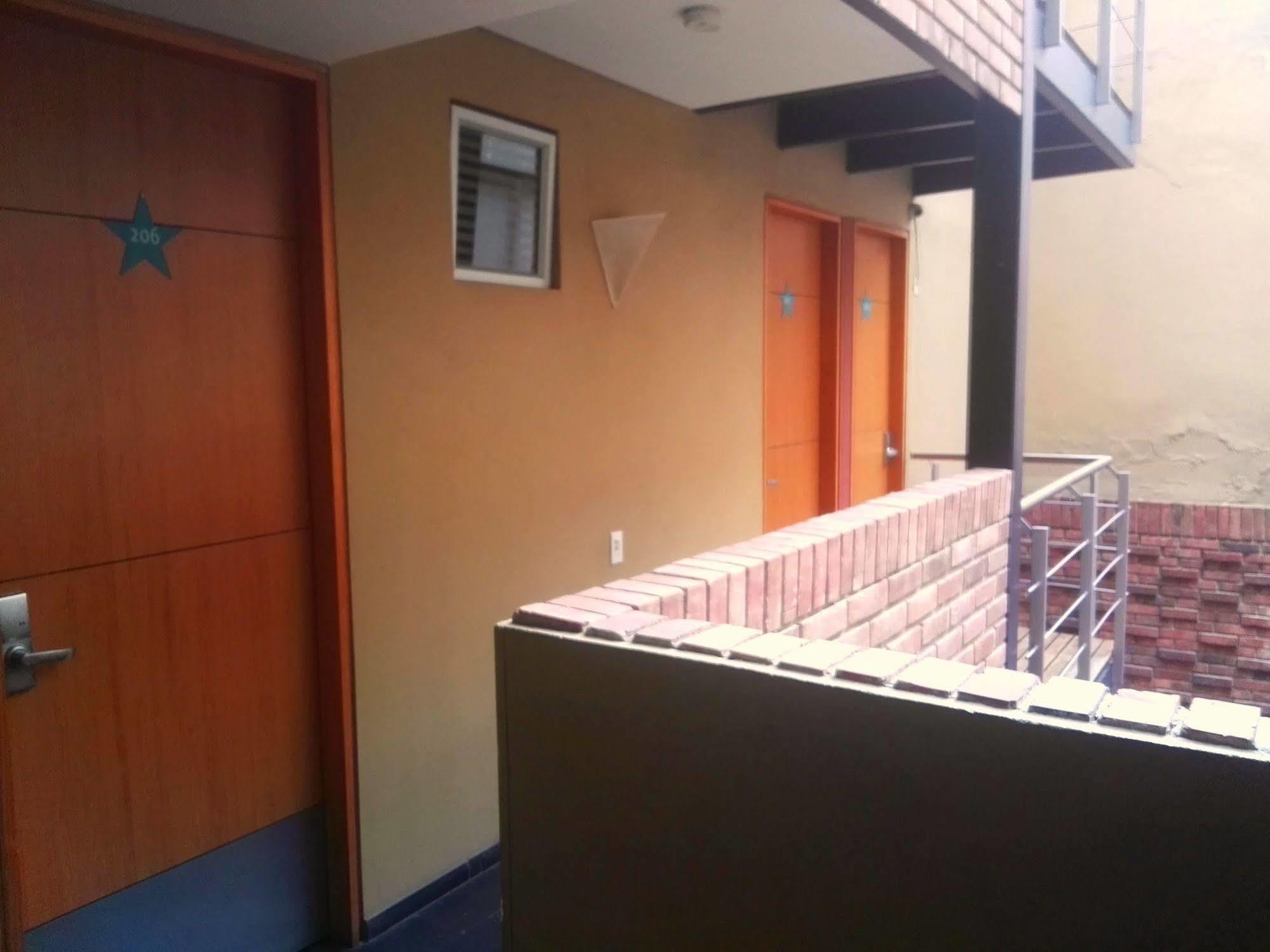Ayenda Abitare 56 Hotel Bogota Bagian luar foto